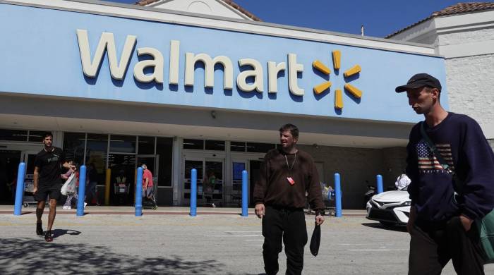 El gigante del menudeo Walmart también figura en el informe por la poca seguridad que ofrece a sus empleados.
