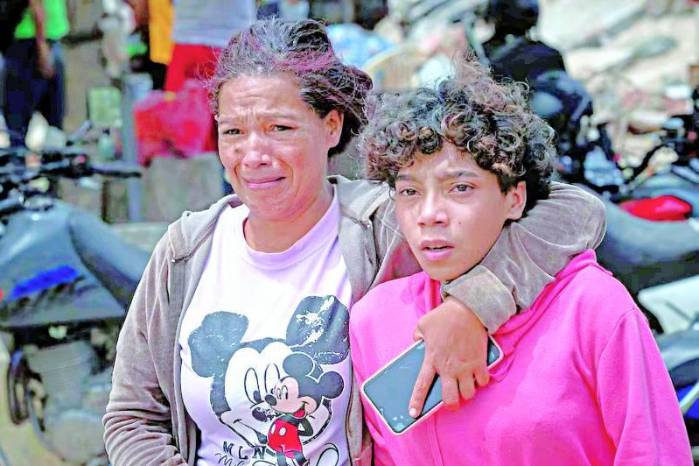 ‘Nadie del Gobierno ha venido a ayudarnos’: el día en que la tierra traicionó a Venezuela
