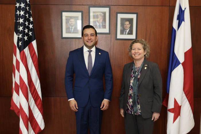 La conversación se enfocó en áreas de colaboración entre Panamá y Estados Unidos.