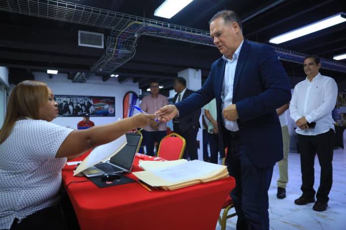 Ya es oficial, Pedro Miguel González aspira a la Secretaría General del PRD
