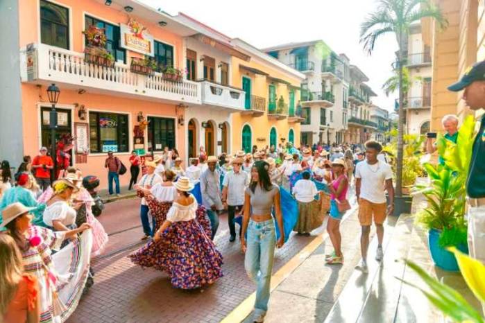 Carla Duque, directora de Cultura y Turismo de la Alcaldía de Panamá, plantea extender Casco Peatonal a dos fines de semana al mes.