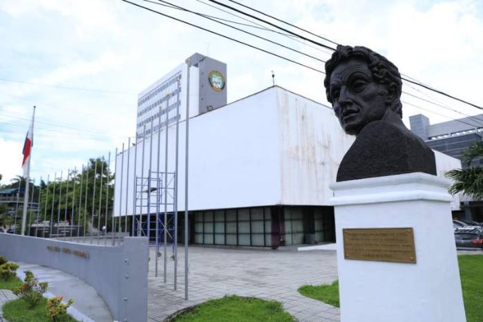 El diputado Jhonathan Vega enfrenta denuncias de un ciudadano de Dolega tras un altercado ocurrido este lunes en las instalaciones de la Asamblea Nacional