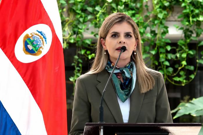 La presidenta de Costa Rica, Laura Fernández Delgado, durante su conferencia semanal de los miércoles.