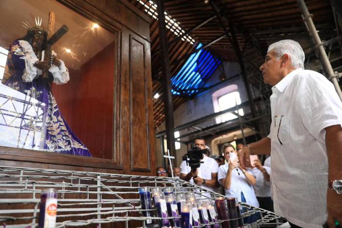 Mulino pudo observar la intervención de la fachada exterior, la colocación de una nueva cubierta y la restauración de los espacios interiores.