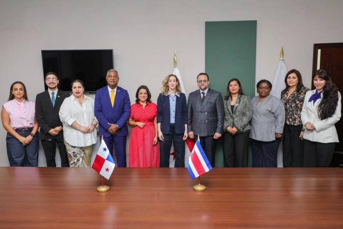 Panamá y Costa Rica buscan avanzar en una salida a la disputa comercial y facilitar el transporte de mercancías entre ambos países.
