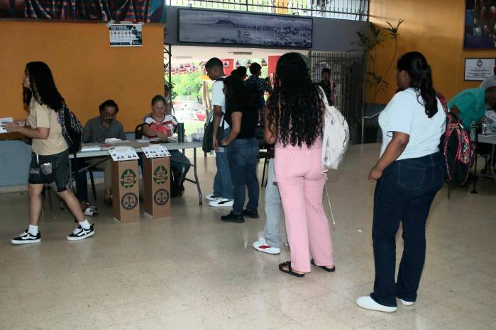 Las denuncias legales hechas para anular las recientes elecciones universitarias han mostrado sus pretensiones.