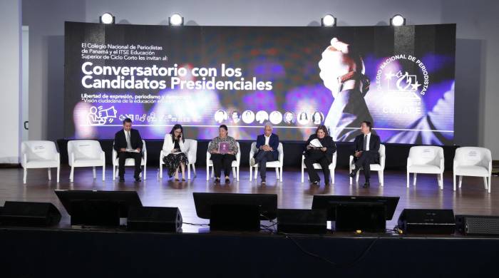 Los candidatos presidenciales en el conversatorio organizado por Conape y el ITSE.