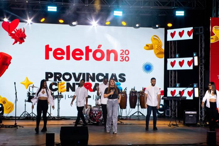 Por su parte, Giacomo Tamburelli, presidente de la Teletón 20-30 de Panamá 2026, señaló que la meta de recaudación la establecerán los panameños