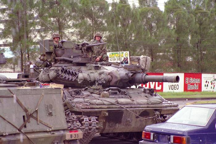 ¿Por qué nos invadieron los gringos en 1989?