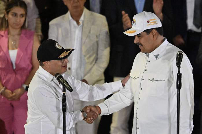 Petro insistió que él no es aliado del régimen del presidente de Venezuela, Nicolás Maduro.