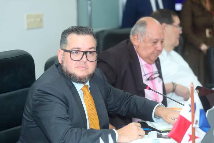 La Comisión de Presupuesto analizó los recursos solicitados por el Ministerio de Obras Públicas para distintos proyectos.