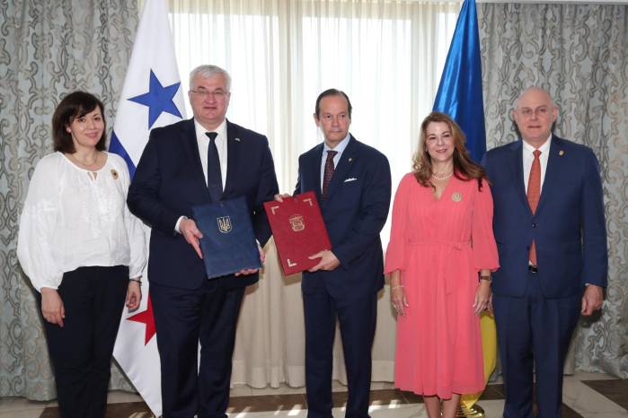 Panamá y Ucrania firmaron dos acuerdos de cooperación.