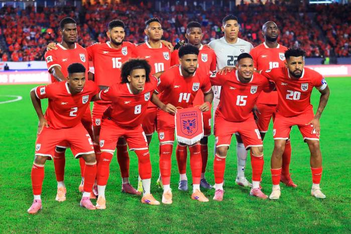 La Roja, durante su último partido para la clasificación al Mundial.