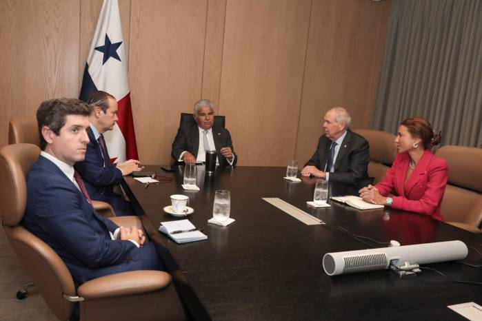 El presidente José Raúl Mulino se reúne con representantes diplomáticos para coordinar la postura de Panamá sobre Venezuela ante la ONU y la OEA.