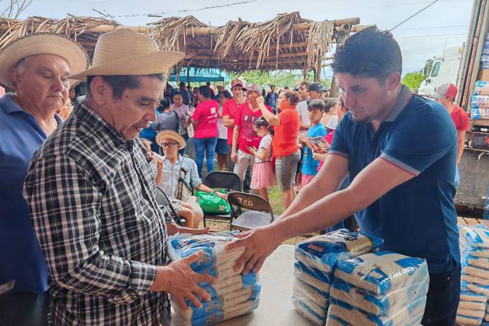 Se les recomienda a los asistentes llevar su cédula y bolsa reutilizable.