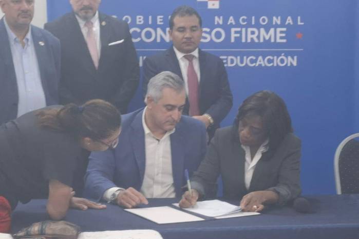 Gremios magisteriales y Meduca firman acuerdo