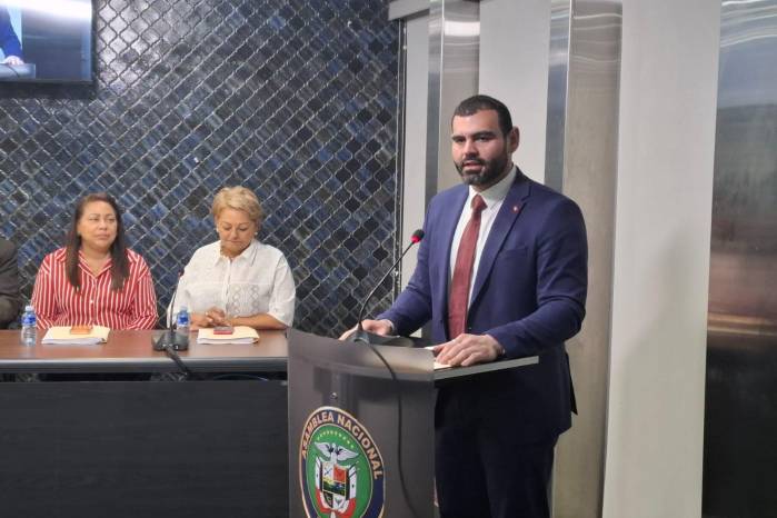Ricardo Valencia, presidente electo de la Asociación de Diputados Suplentes de la Asamblea Nacional.