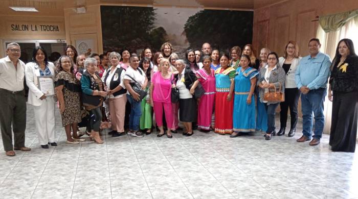 Este evento facilitó el intercambio de conocimientos y solidaridad entre las distintas regiones.