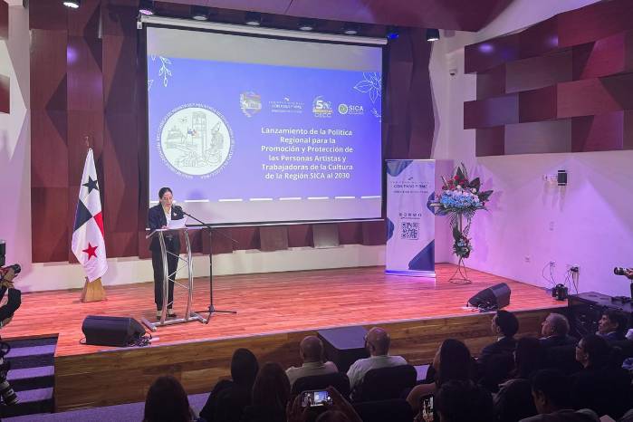 La ministra de Cultura Maruja Herrera resaltó la importancia del momento.