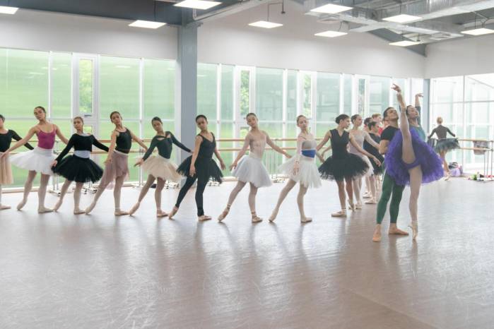 El Encuentro Nacional de Danza 2025 reúne a artistas, compañías y comunidades en espacios culturales de todo el país durante el mes de agosto.