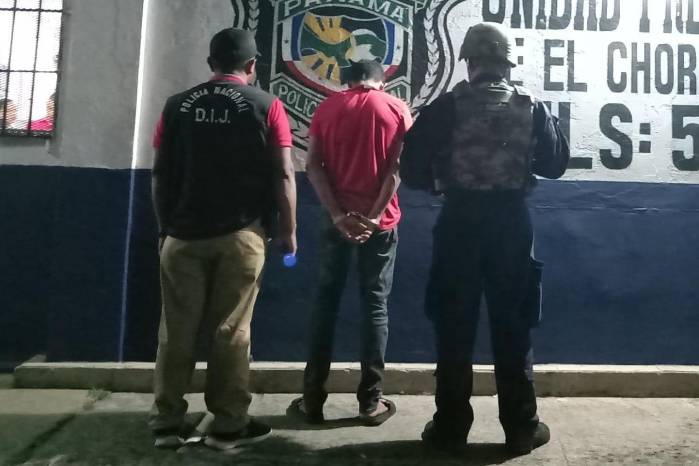 El condenado por violación deberá cumplir la pena máxima permitida por la ley.