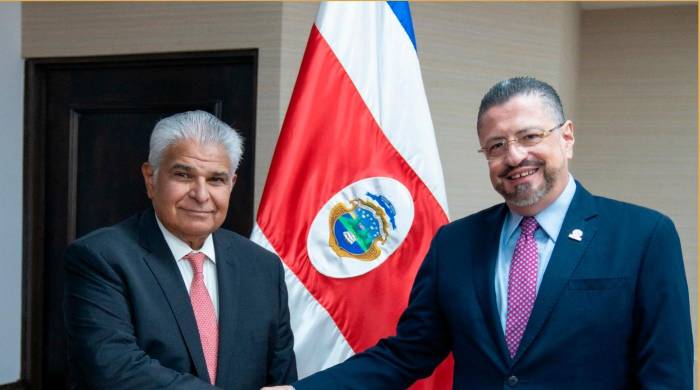 Presidente Costa Rica recibe a Mulino