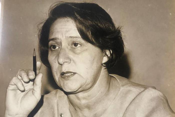 Carmen Miró y el embarazo adolescente