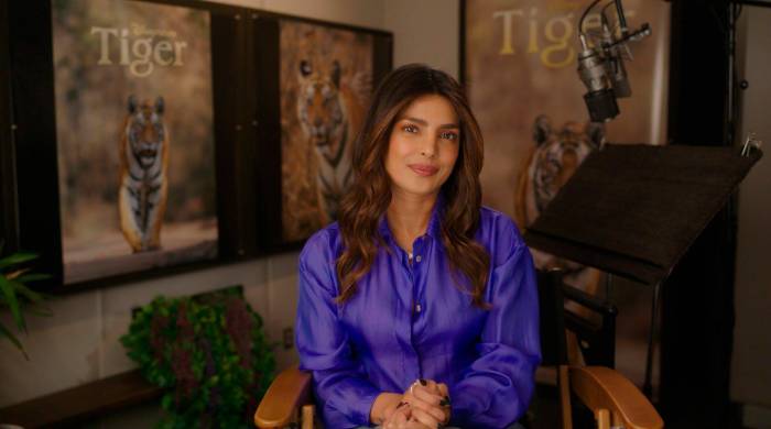 Seguimos la vida de los tigres en su hábitat natural con la voz de Priyanka Chopra Jonas.