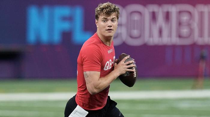 El mariscal de campo de la Universidad de Michigan, Jonathan James McCarthy.