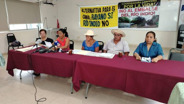 La Coordinadora realizó una conferencia de prensa informando sobre los resultados de una encuesta y el rechazo al embalse de Río Indio.