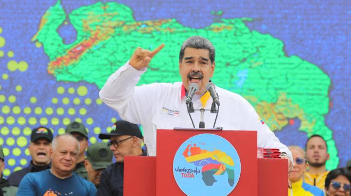 Fotografía cedida por Prensa Miraflores donde se observa al presidente venezolano Nicolás Maduro en un acto de gobierno, hoy en Caracas (Venezuela).