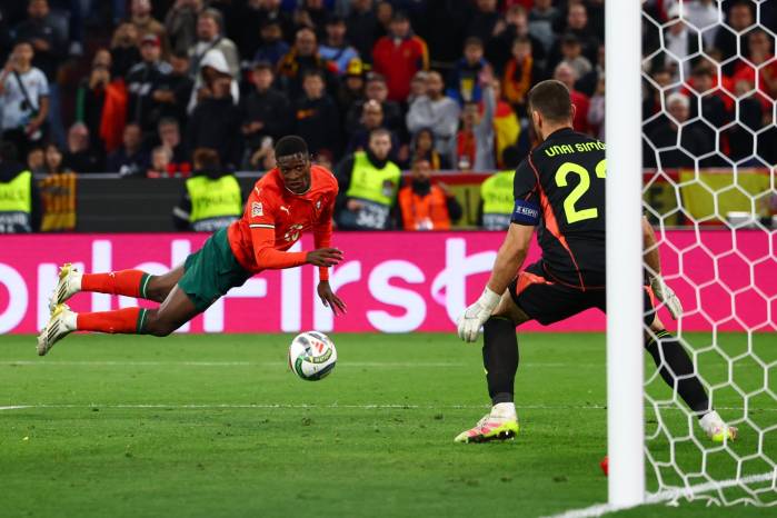Nuno Mendes durante la final de la UEFA Nations League que han jugado Portugal y España en Múnich, Alemania.