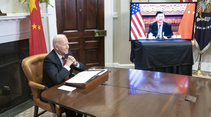 El presidente estadounidense, Joe Biden, habla durante una cumbre virtual con el presidente chino, Xi Jinping, en una fotografía de archivo.