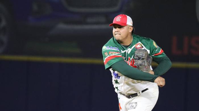 El derecho Stevens Fuentes fue la figura principal en el cuerpo de serpentinas del team chiricano en el nacional.