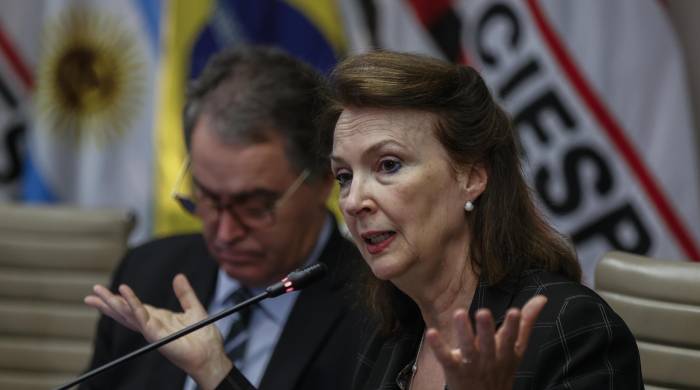 La ministra de Relaciones Exteriores de Argentina, Diana Mondino, participa este martes durante un encuentro con empresarios brasileños en la sede de la Federación de Industrias del Estado de Sao Paulo (Fiesp), en la ciudad de Sao Paulo (Brasil).