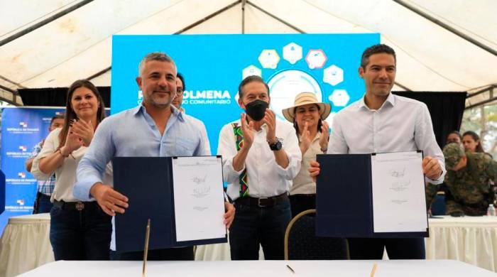 Histórica firma del contrato del primer proyecto bajo modalidad APP en Panamá.