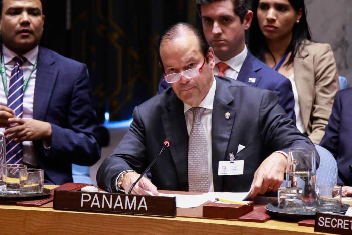 El ministro de Relaciones Exteriores Javier Martínez Acha.