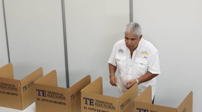 El candidato presidencial por el partido Realizando Metas, José Raúl Mulino.