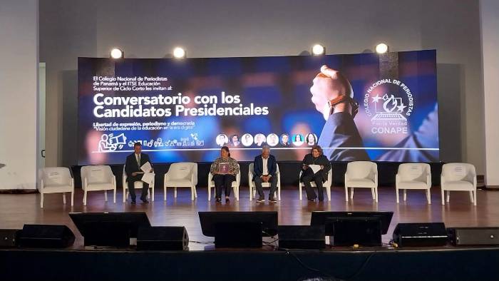 El conversatorio se realizó en el Itse.