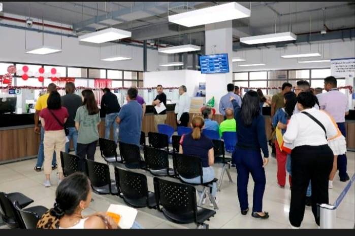 Alta demanda de cedulación marca el 2025, según cifras del Tribunal Electoral.