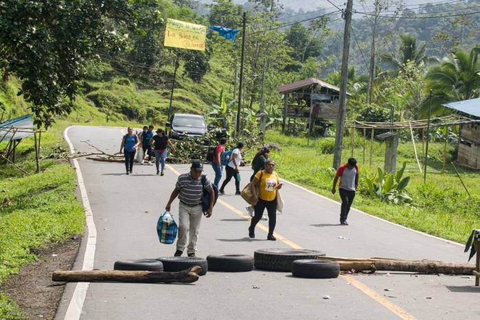 Cierres de calle en Bocas del Toro.