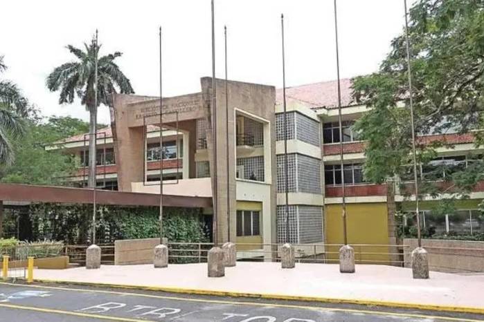 La Biblioteca Nacional posee el registro bibliográfico del país.