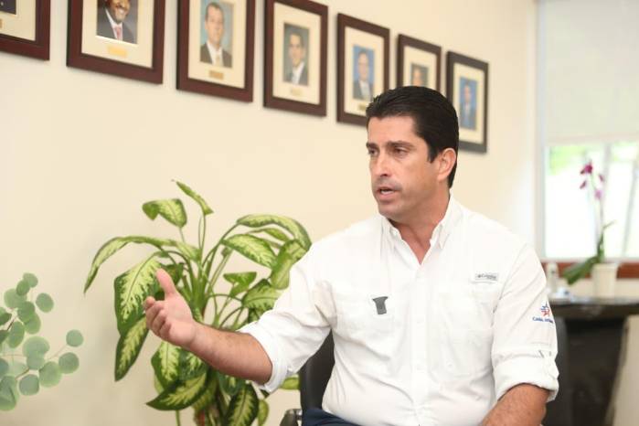 El ministro de Asuntos del Canal, José Ramón Icaza.