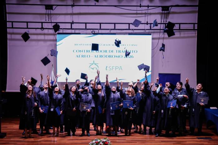 La promoción forma parte de una convocatoria iniciada en 2024, que atrajo a más de 2,700 aspirantes, de los cuales solo 93 fueron seleccionados.