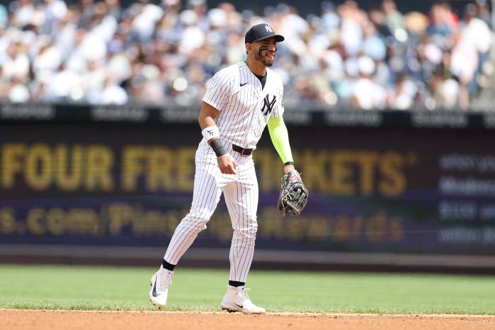 El campocorto de los New York Yankees, José Caballero.