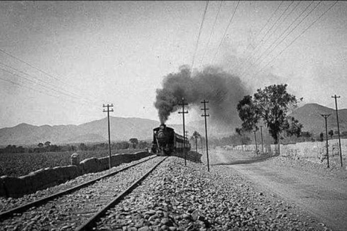 Ferrocarril Lima-Ancón (1935).