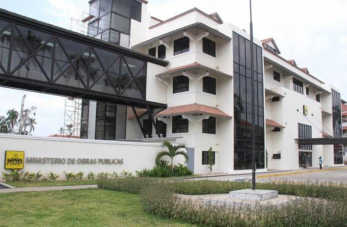 Sede del Ministerio de Obras Públicas.