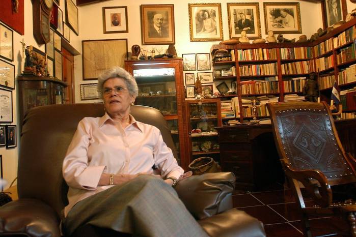 Violeta Barrios de Chamorro fallece a sus 95 años