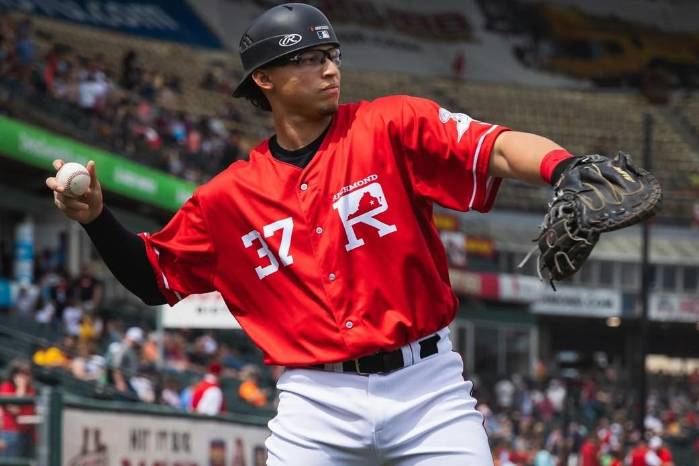 Adrián Sugastey de los Richmond Flying Squirrels.