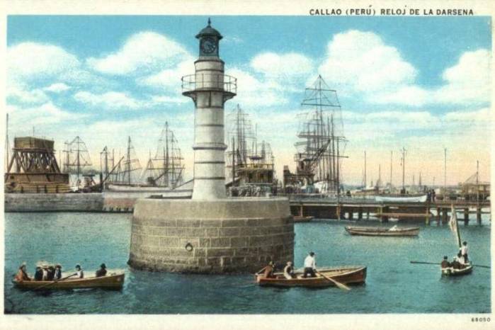 Reloj de la Dársena del Callao, 1910, cortesía de la Colección Jean Pierre Lemmonier.